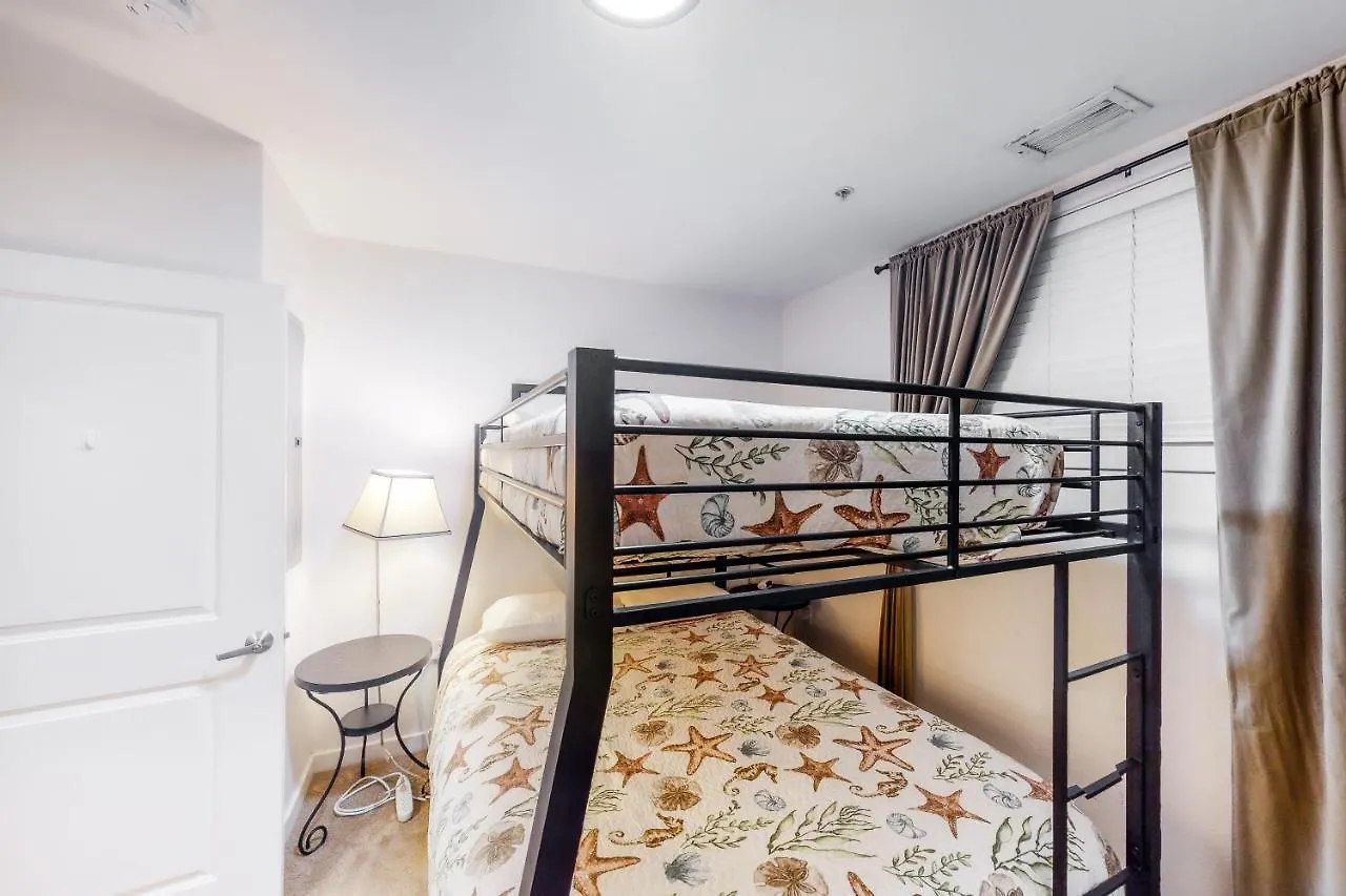 The Sanctuary - Beach Escape 328B Virginia Beach United States