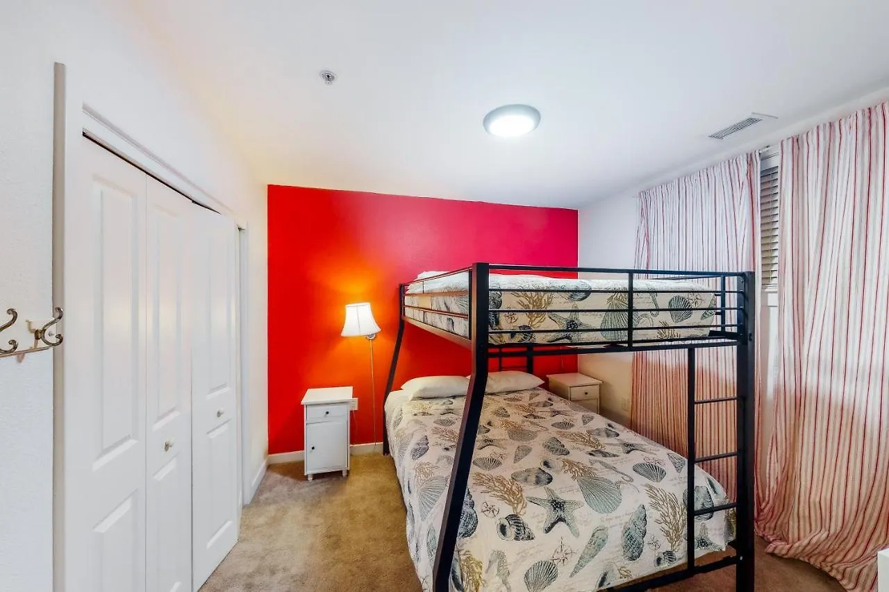The Sanctuary - Beach Escape 328B Virginia Beach 0*,  United States