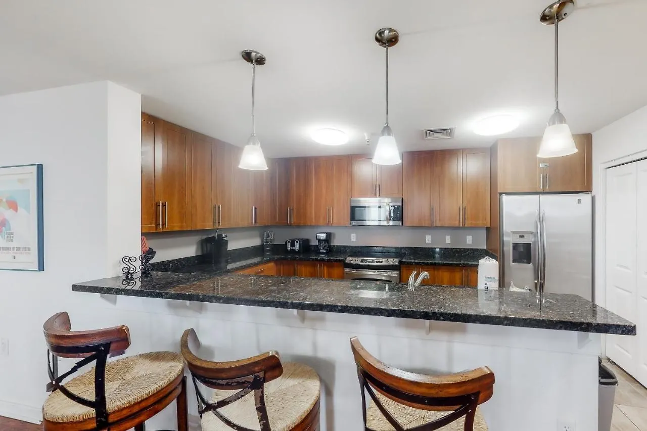 The Sanctuary - Beach Escape 328B Virginia Beach Apartment